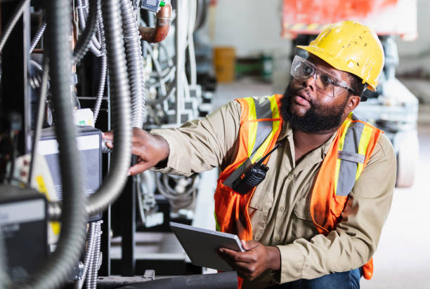 Best Electrical Contractors for Businesses  in Mobile, AL