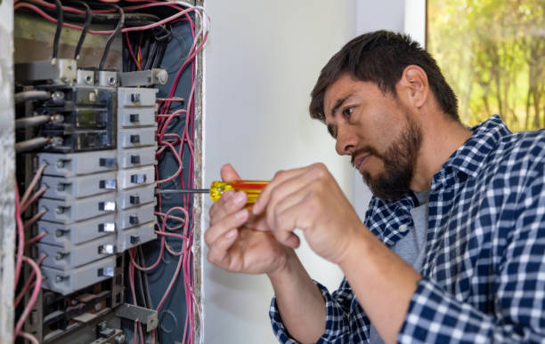Best Affordable Emergency Electrician  in Mobile, AL
